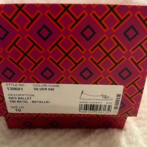 Tory Burch Silver Ines Ballet Flats.